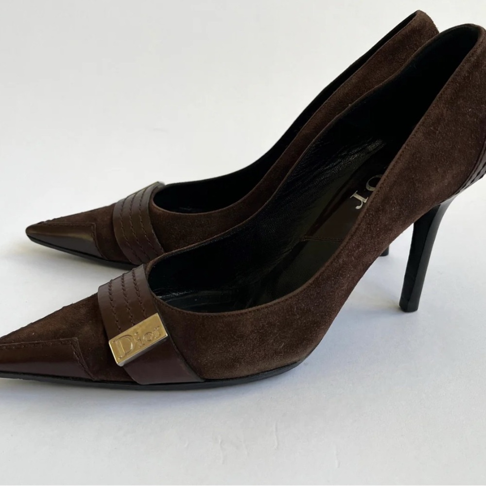 Dior Dark Brown Pointed-Toe Heels with Branded Accent - Picture 6 of 6